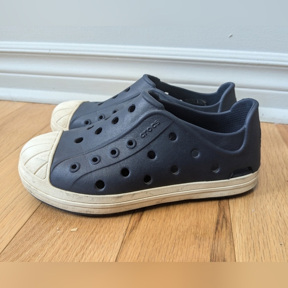 CROCS Kids Sneakers Navy and White - Picture 4 of 9